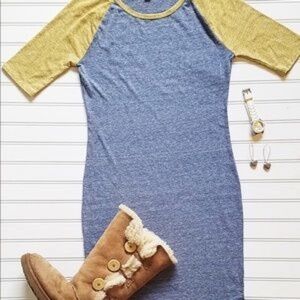 LuLaRoe Julia Dress XS Raglan